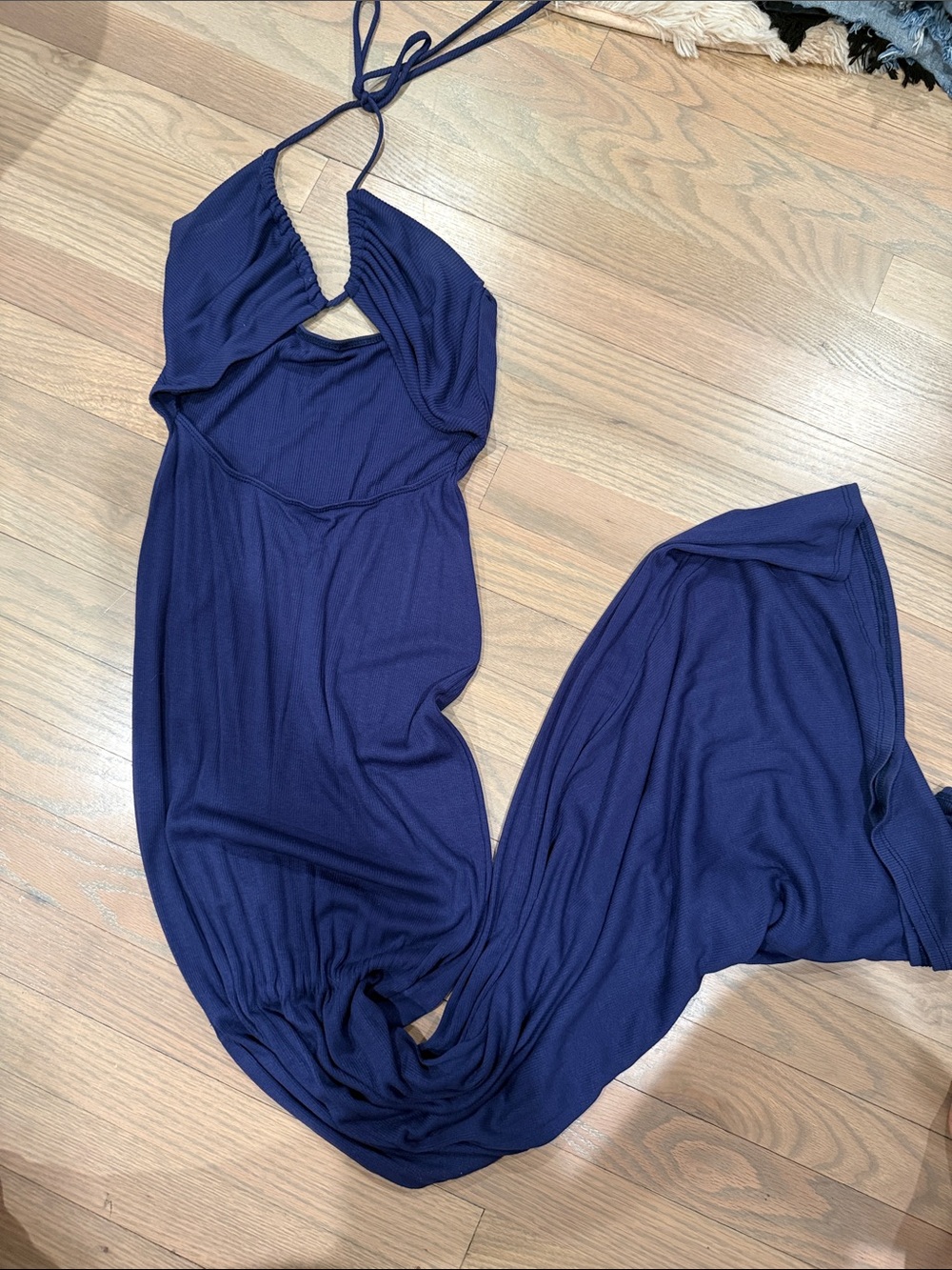 chic Navy Halter Dress with Keyhole Detail